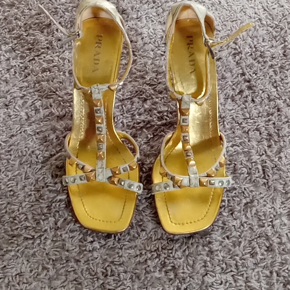 Prada 🔥 luxury python strappy heels women 8 - Picture 4 of 5